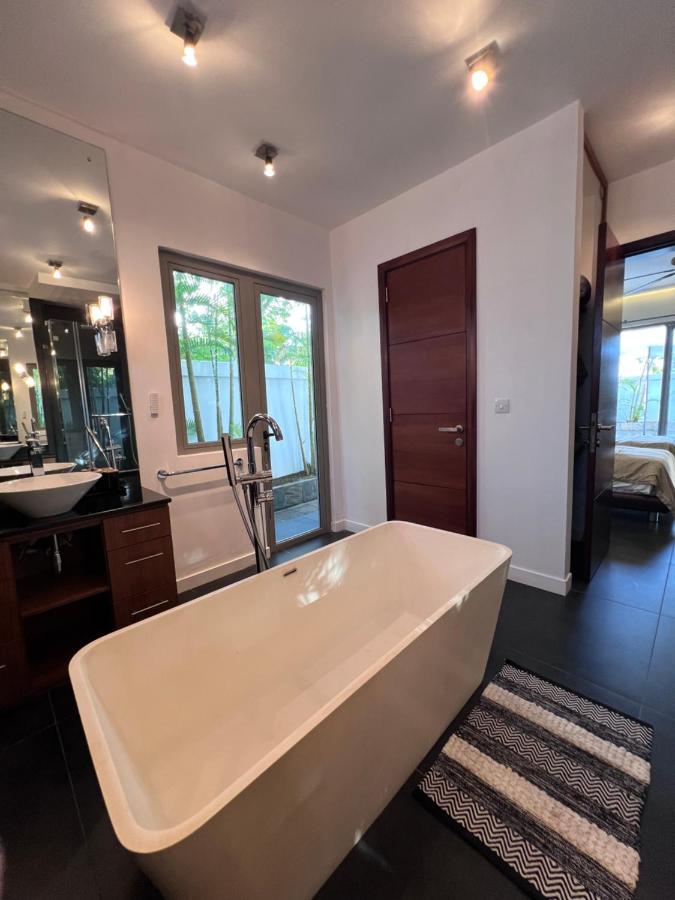 Villa Horizon By Dream Escapes, Beachfront Villa Pointe aux Canonniers Exteriér fotografie